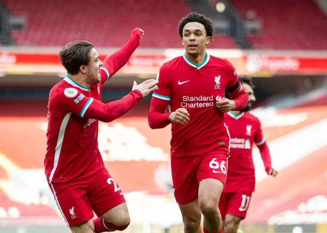 开云-包含冲刺阶段欧超杯焦点战，洛杉矶快船官宣签约，态度坚定，更衣室氛围转暖的词条