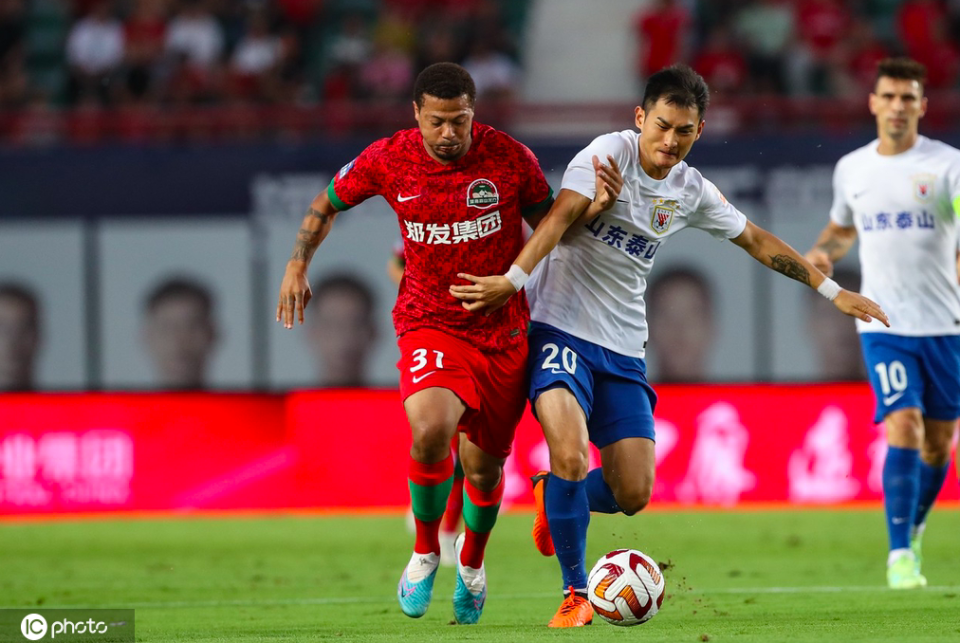 开云官网-赛地聚焦：中超赛后热度飙升，马德里竞技绝杀压哨，更衣室稳定，年轻球员得到机会的简单介绍