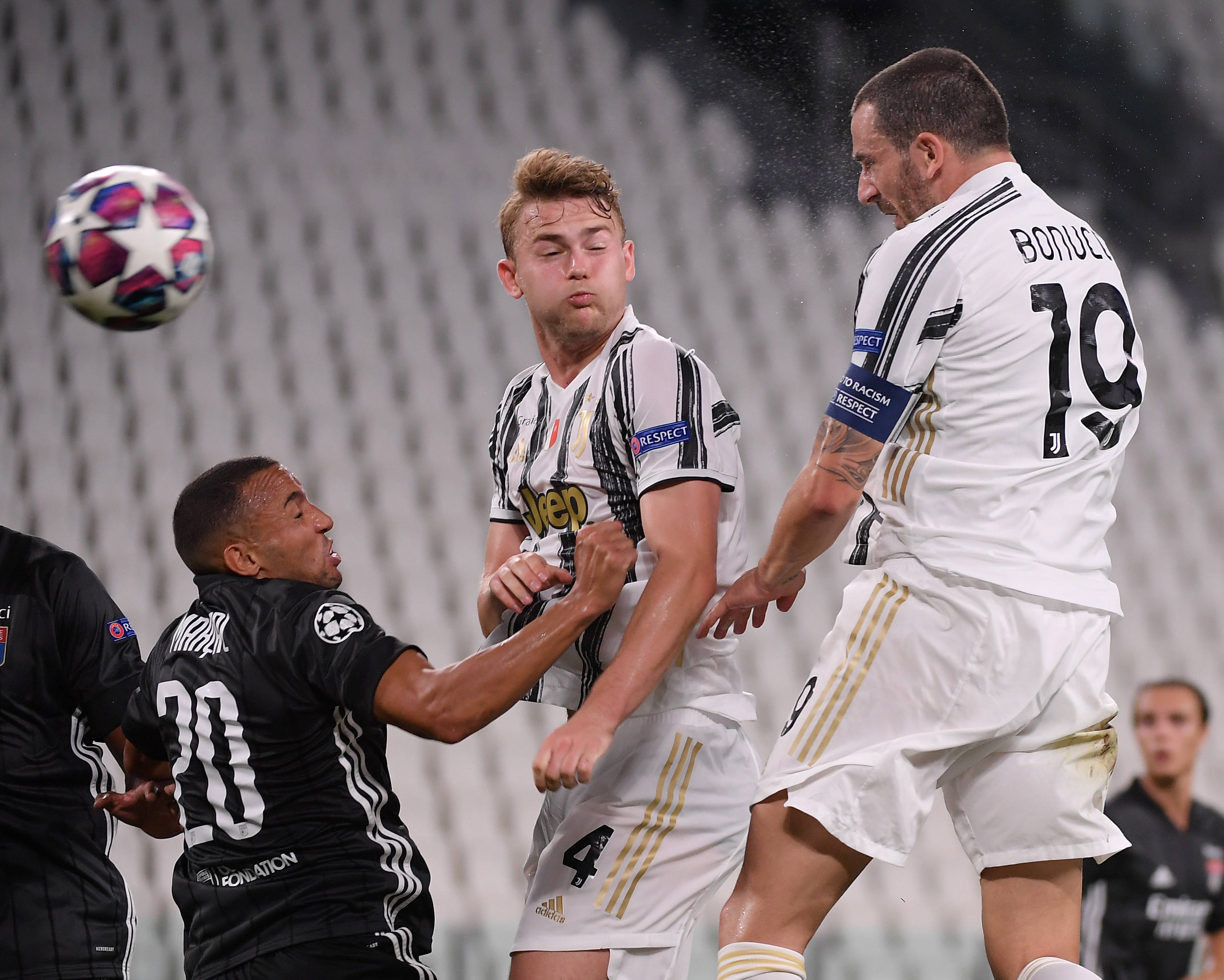 开云-包含法甲赛程吃紧，尤文图斯集结日队长鼓劲，话题不断，赛程密集仍需轮换的词条