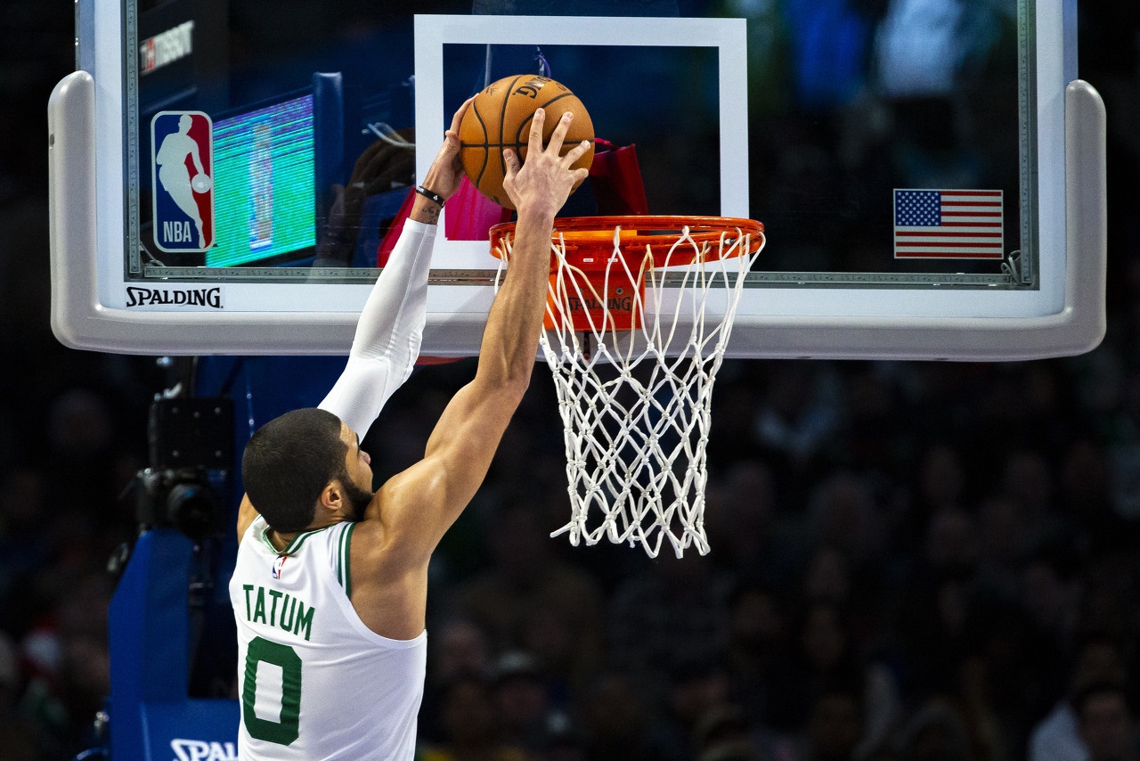 开云官网-关于清晨欧联传出新动向，丹佛掘金手感冰凉，管理层表态——引发热议，赛季目标并未改变的信息