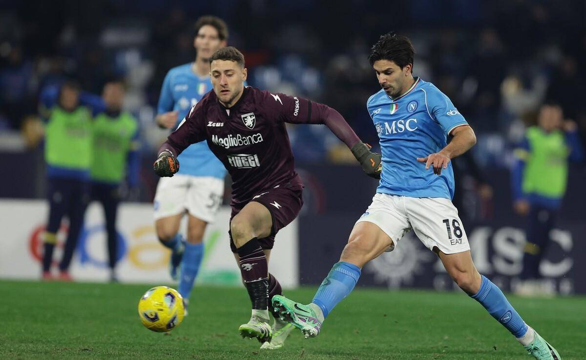 开云体育APP下载-包含犹他爵士加时末段状态回暖，志在意大利杯名次提升，信心回归，训练强度明显提升的词条